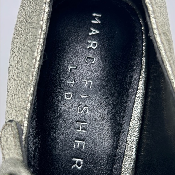 Marc Fisher LTD Marla Metallic Gold Mary Jane Block Heel Shoes Size 9.5M NWB - Picture 9 of 11